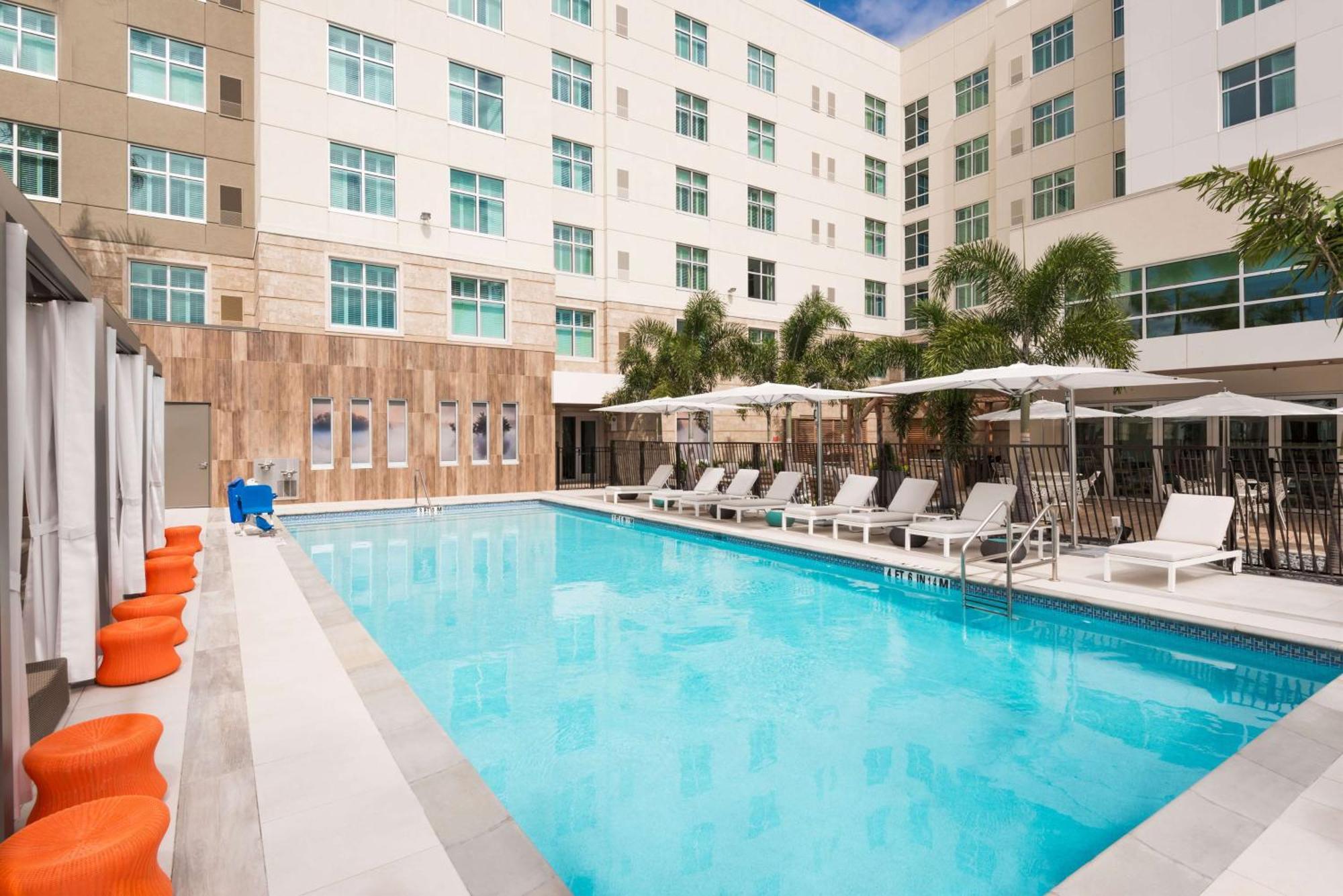 Homewood Suites By Hilton Sarasota-Lakewood Ranch The Meadows Экстерьер фото