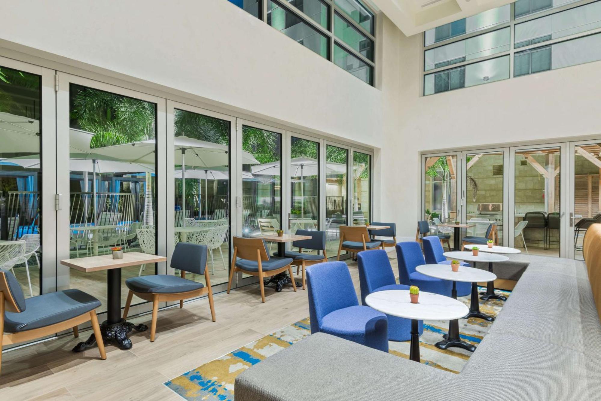 Homewood Suites By Hilton Sarasota-Lakewood Ranch The Meadows Экстерьер фото